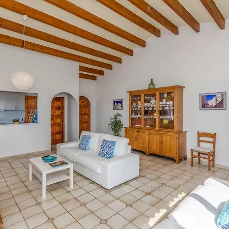 Lola * Punta Prima (Menorca)