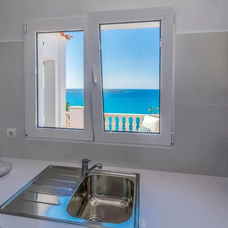 Lola * Punta Prima (Menorca)